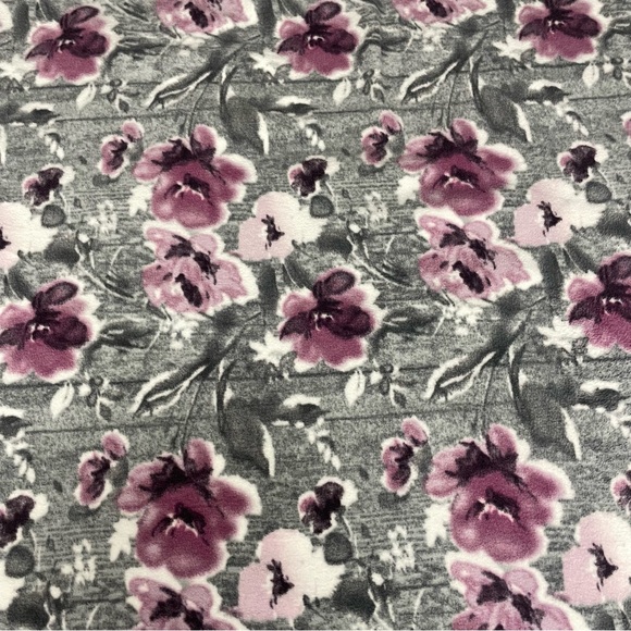 Purple and Gray Floral Handmade Tie Fleece Blanket main image 5